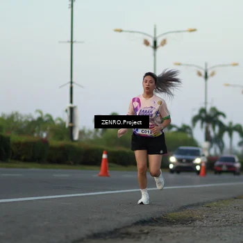 Runner Photo 6143261