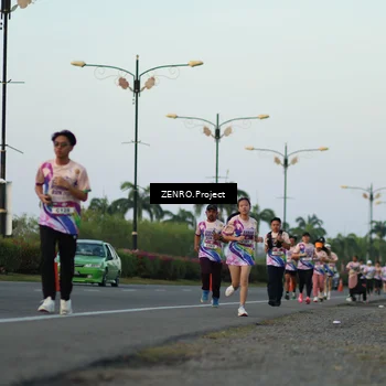 Runner Photo 6143353