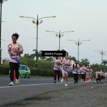 Runner Photo 6143355