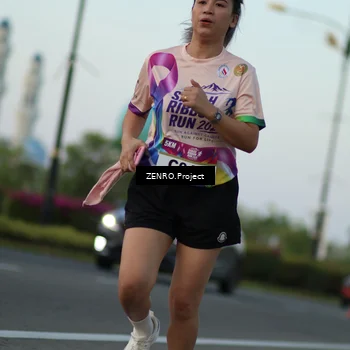 Runner Photo 6143366