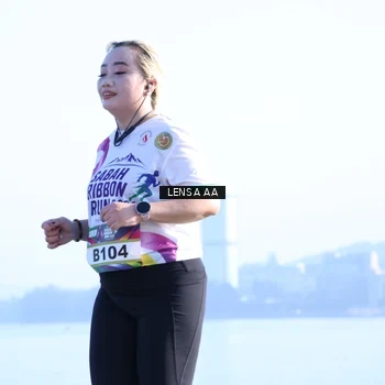 Runner Photo 6143426