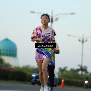 Runner Photo 6143495