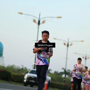 Runner Photo 6143566