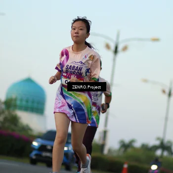 Runner Photo 6143575