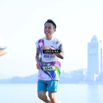Runner Photo 6143719