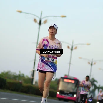 Runner Photo 6143768