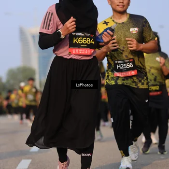 Runner Photo 6143826