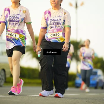 Runner Photo 6143836