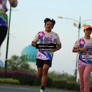 Runner Photo 6143853