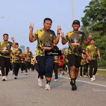 Runner Photo 6143947