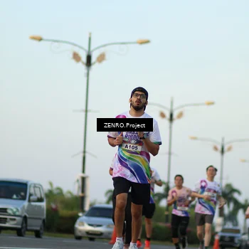 Runner Photo 6144021