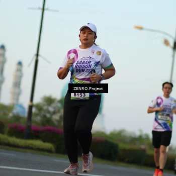 Runner Photo 6144125