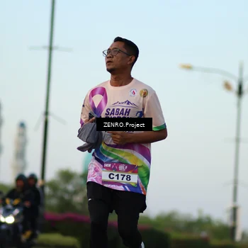 Runner Photo 6144169