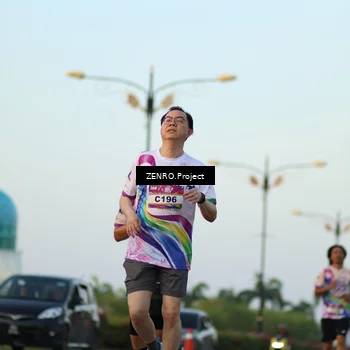 Runner Photo 6144250