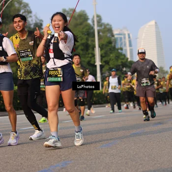 Runner Photo 6144415