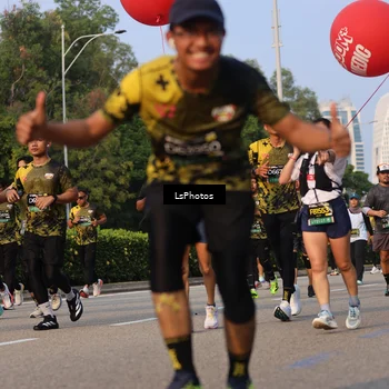 Runner Photo 6144429