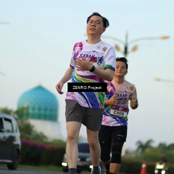Runner Photo 6144430