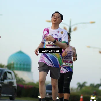 Runner Photo 6144483