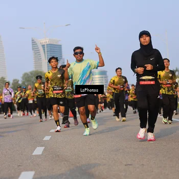 Runner Photo 6144650
