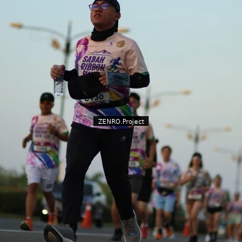 Runner Photo 6144880
