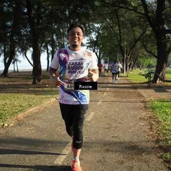 Runner Photo 6145185