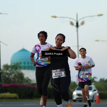 Runner Photo 6145194