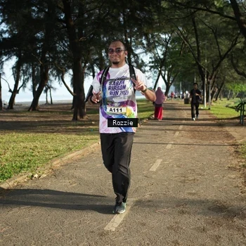 Runner Photo 6145294