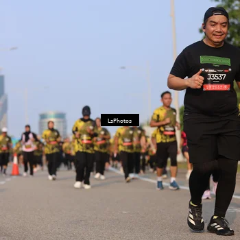Runner Photo 6145297