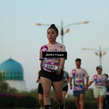 Runner Photo 6145372