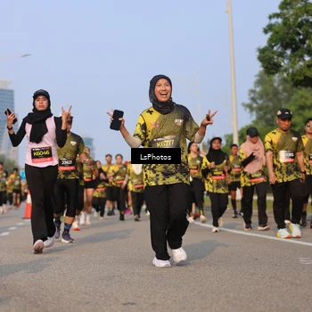 Runner Photo 6145528