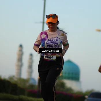 Runner Photo 6145708