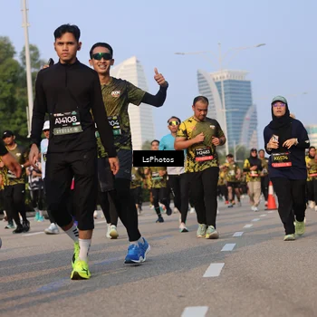 Runner Photo 6145766