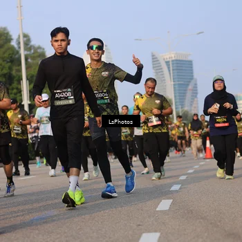 Runner Photo 6145822