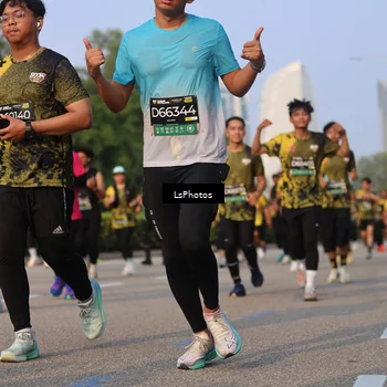 Runner Photo 6145872