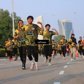 Runner Photo 6145974