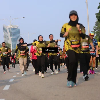 Runner Photo 6145978