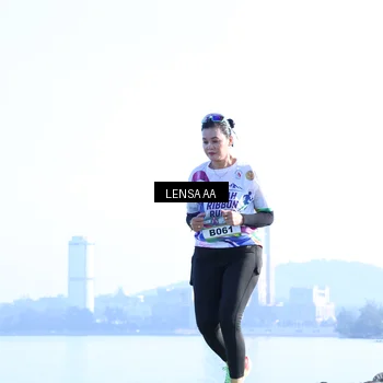 Runner Photo 6146045