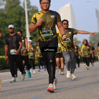 Runner Photo 6146128