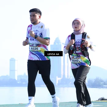 Runner Photo 6146212