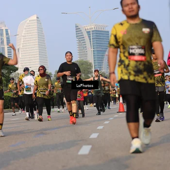 Runner Photo 6146278