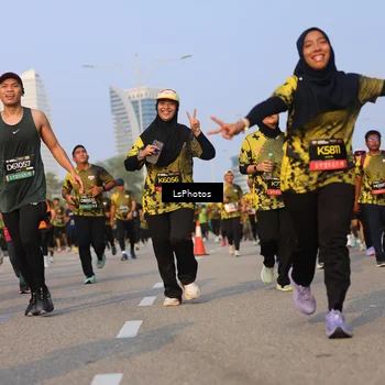 Runner Photo 6146355
