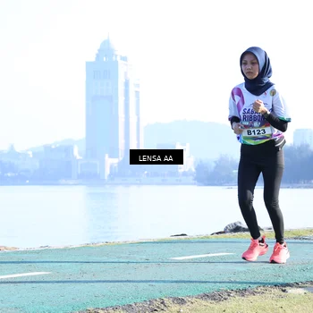 Runner Photo 6146363
