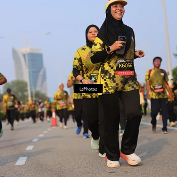 Runner Photo 6146452