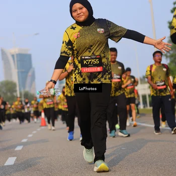 Runner Photo 6146499