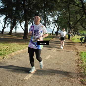 Runner Photo 6146536