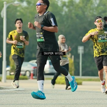 Runner Photo 6146706