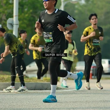 Runner Photo 6146757