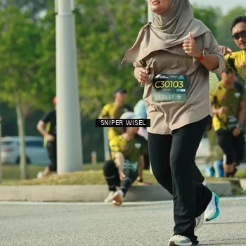 Runner Photo 6146786
