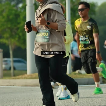 Runner Photo 6146836