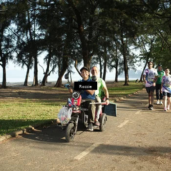 Runner Photo 6146905